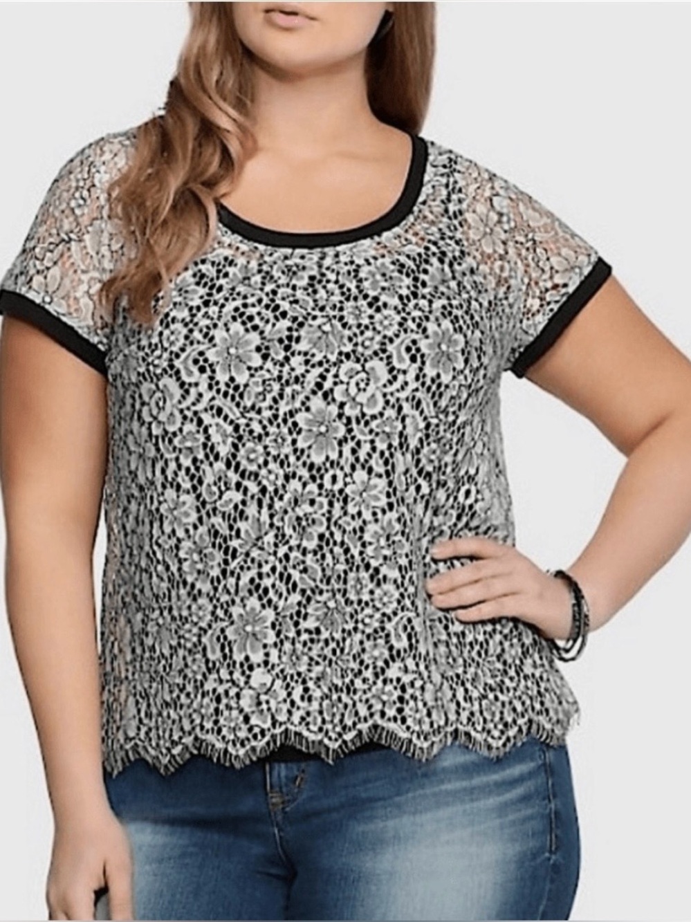 TORRID- BLACK -Trim White Floral Sheer Lace Tee